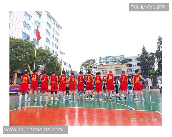 深圳篮球队在世界锦标赛中的拼搏历程与荣耀时刻回顾