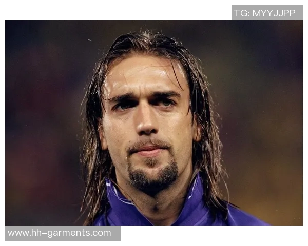 黑白足球明星巴蒂的传奇人生与不朽足迹解析